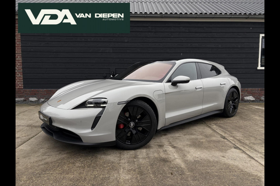 Porsche Taycan Sport Turismo 4S 79 kWh Performance - Sport Chrono l Lift l Luchtv. l HUD l Panoramadak