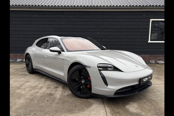 Porsche Taycan Sport Turismo 4S 79 kWh Performance - Sport Chrono l Lift l Luchtv. l HUD l Panoramadak