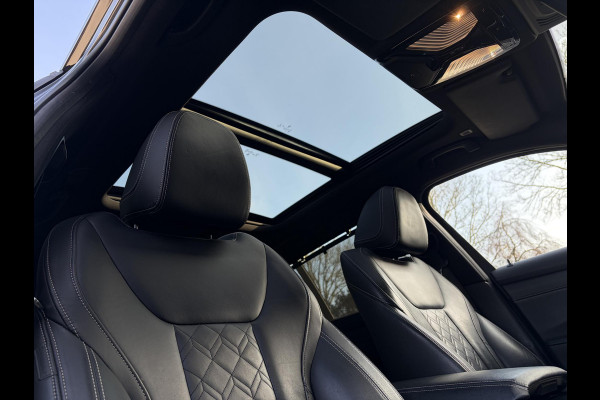 BMW 3 Serie Touring 330e High Executive M-Sport l Individual l Laser l Panorama l HUD l Trekhaak