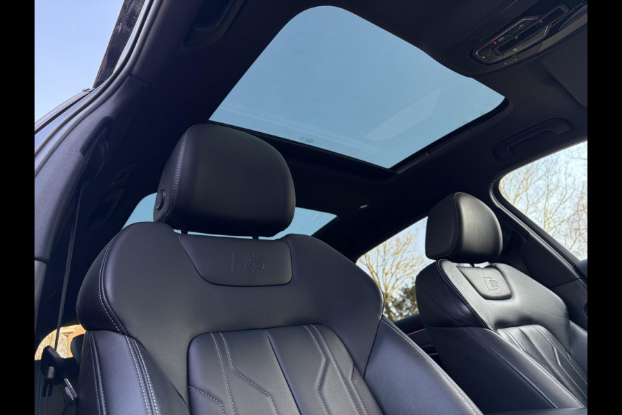Audi A6 Avant 55 TFSI e quattro Competition - S-Line l Panorama l Trekhaak l HUD l Memory