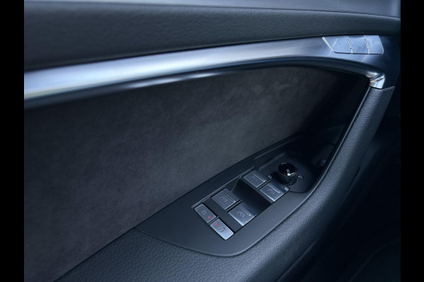 Audi A6 Avant 55 TFSI e quattro Competition - S-Line l Panorama l Trekhaak l HUD l Memory