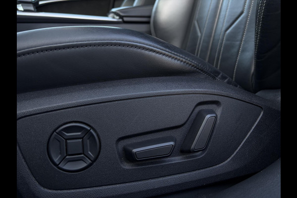 Audi A6 Avant 55 TFSI e quattro Competition - S-Line l Panorama l Trekhaak l HUD l Memory