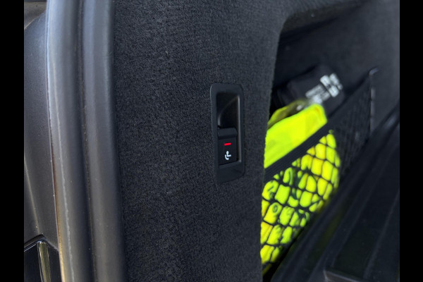 Audi A6 Avant 55 TFSI e quattro Competition - S-Line l Panorama l Trekhaak l HUD l Memory