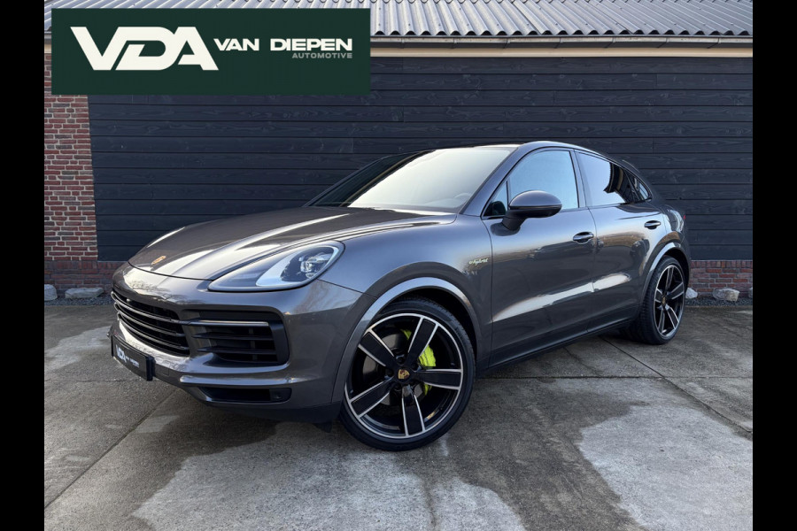 Porsche Cayenne Coupé 3.0 E-Hybrid - Sport Chrono l Panorama l Achter As Best. l Luchtvering l 22''