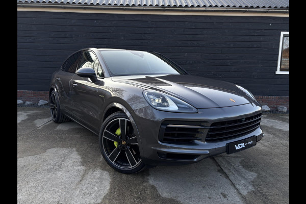 Porsche Cayenne Coupé 3.0 E-Hybrid - Sport Chrono l Panorama l Achter As Best. l Luchtvering l 22''