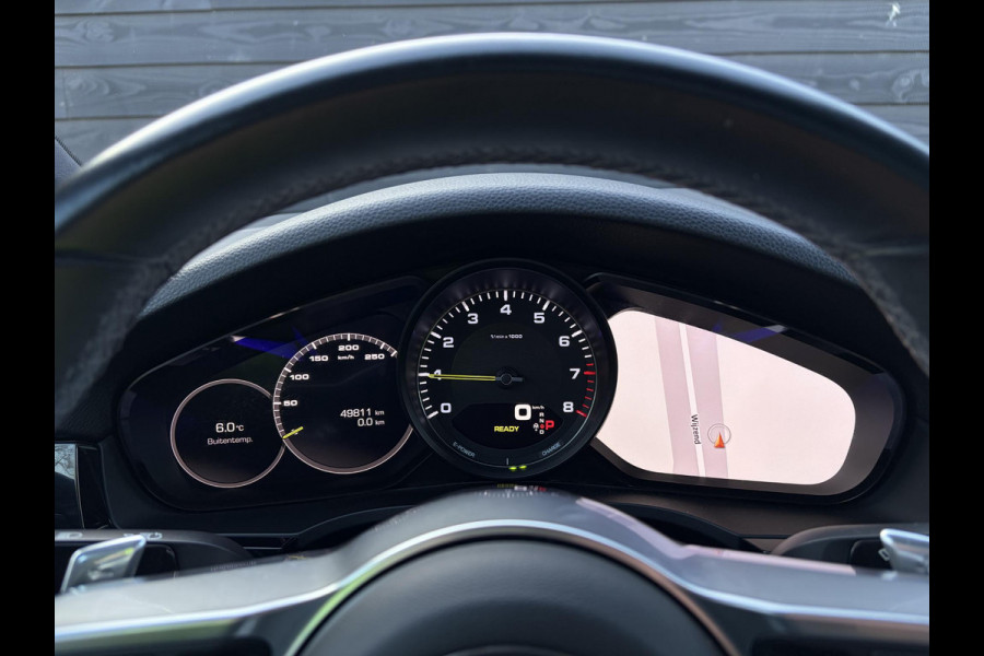 Porsche Cayenne Coupé 3.0 E-Hybrid - Sport Chrono l Panorama l Achter As Best. l Luchtvering l 22''