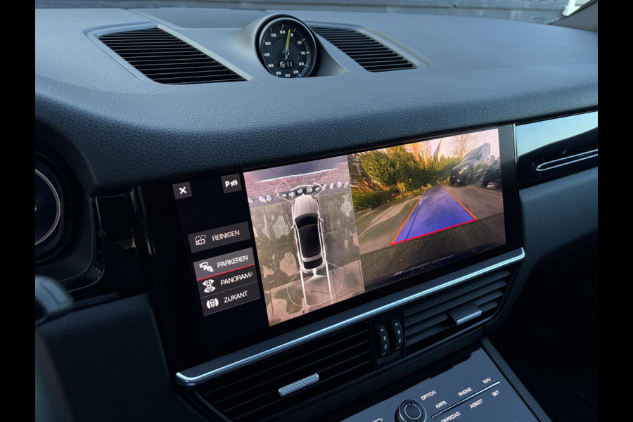 Porsche Cayenne Coupé 3.0 E-Hybrid - Sport Chrono l Panorama l Achter As Best. l Luchtvering l 22''
