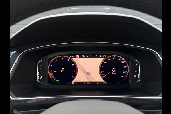 Volkswagen Tiguan 2.0 TSI 4Motion - 3x R-Line l Panorama l HUD l Leder l Memory l 20'' inch