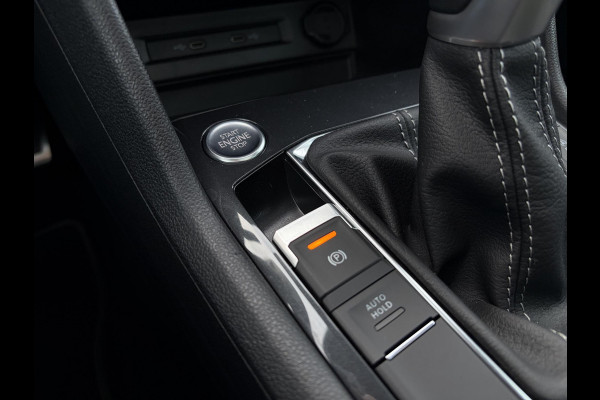 Volkswagen Tiguan 2.0 TSI 4Motion - 3x R-Line l Panorama l HUD l Leder l Memory l 20'' inch