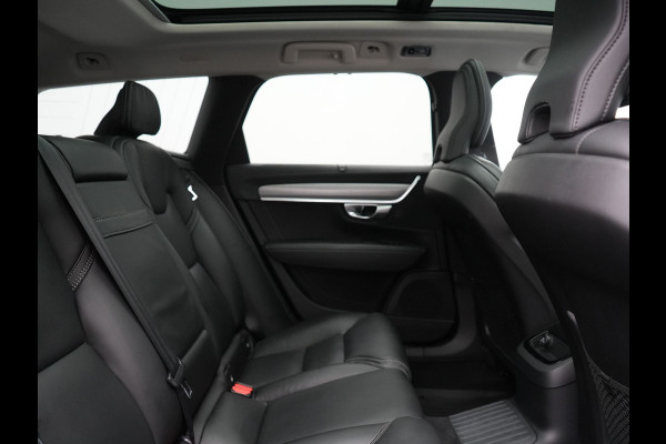 Volvo V90 T8 AWD Inscription Plug In Hybrid 394pk Dealer O.H PHEV | Trekhaak af Fabriek | Panodak | Adaptive Cruise | Luxe Lederen Sportstoelen Memory | Pilot Assist | Camera | 19 "L.M | Apple Carplay |