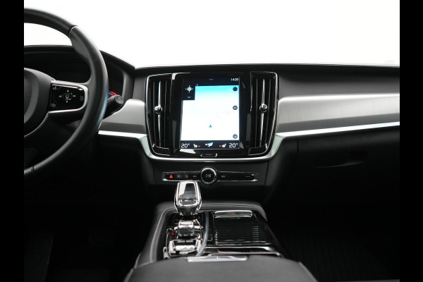 Volvo V90 T8 AWD Inscription Plug In Hybrid 394pk Dealer O.H PHEV | Trekhaak af Fabriek | Panodak | Adaptive Cruise | Luxe Lederen Sportstoelen Memory | Pilot Assist | Camera | 19 "L.M | Apple Carplay |