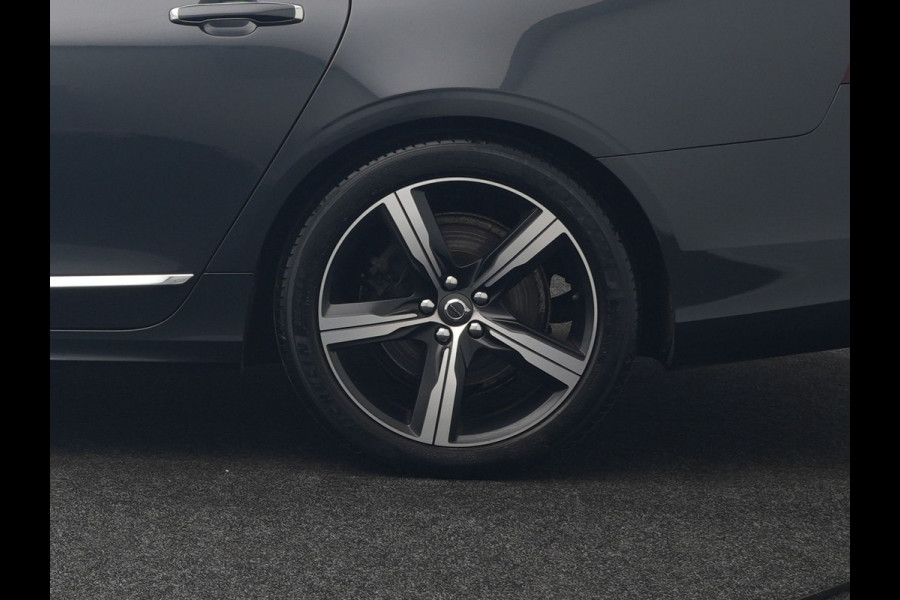 Volvo V90 T8 AWD Inscription Plug In Hybrid 394pk Dealer O.H PHEV | Trekhaak af Fabriek | Panodak | Adaptive Cruise | Luxe Lederen Sportstoelen Memory | Pilot Assist | Camera | 19 "L.M | Apple Carplay |