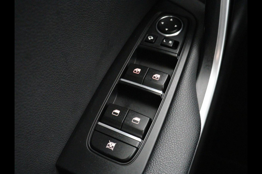 Kia Ceed 1.0 T-GDi DynamicPlusLine | Stoel & stuurverwarming | Trekhaak | Adaptive cruise | Camera | Carplay | Half leder | Keyless | Full LED | Navigatie