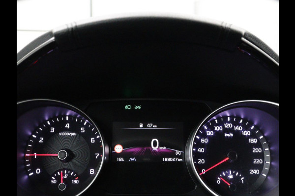 Kia Ceed 1.0 T-GDi DynamicPlusLine | Stoel & stuurverwarming | Trekhaak | Adaptive cruise | Camera | Carplay | Half leder | Keyless | Full LED | Navigatie