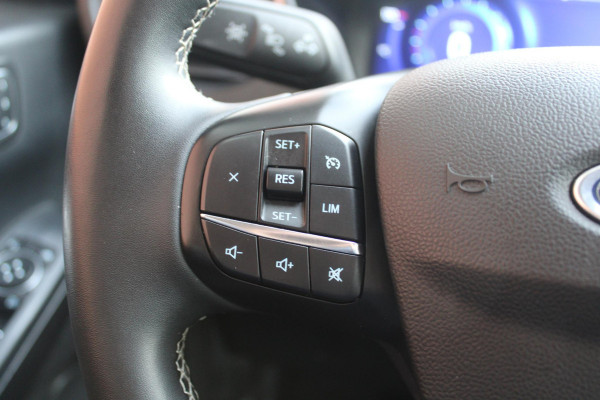 Ford Kuga 2.5 PHEV Vignale | Winter pack | Lederen bekleding | Camera