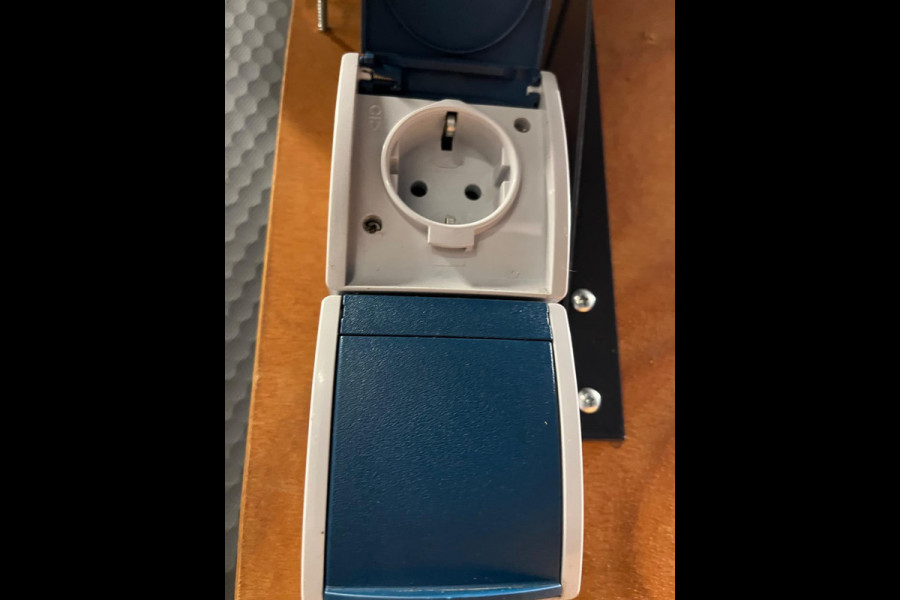 Volkswagen Crafter Automaat DSG Servicewagen 35 2.0 TDI 140pk L3H3 Highline Sortimo kasten Victron v230 Standkachel RIJKLAARPRIJS