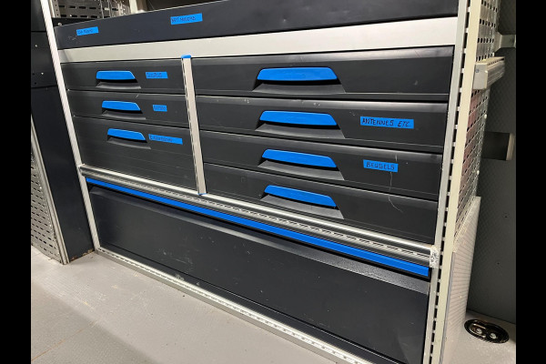 Volkswagen Crafter Automaat DSG Servicewagen 35 2.0 TDI 140pk L3H3 Highline Sortimo kasten Victron v230 Standkachel RIJKLAARPRIJS