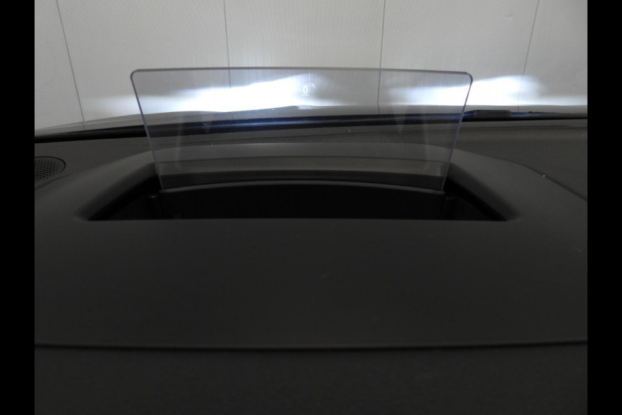 Ford FOCUS Wagon 1.0 EcoBoost ST Line Business NAVI/CAMERA/CLIMA/HEAD-UP/LED/17"LMV!