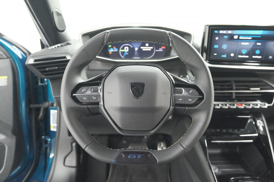 Peugeot e-2008 EV GT 50 kWh | Camera | Navigatie | Apple Carplay | Parkeersensoren