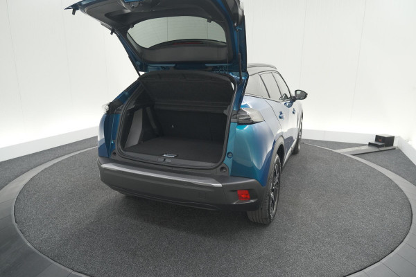 Peugeot e-2008 EV GT 50 kWh | Camera | Navigatie | Apple Carplay | Parkeersensoren
