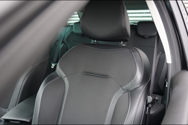 Renault Mégane Estate 160PK PHEV Business ed. AUT. | LEDER | PARK ASSIST | BLUETOOTH