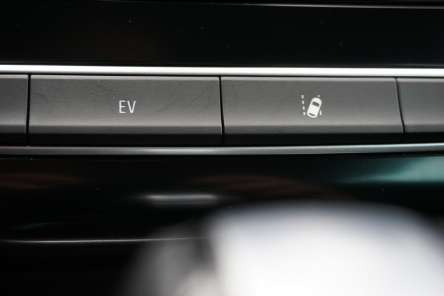 Renault Mégane Estate 160PK PHEV Business ed. AUT. | LEDER | PARK ASSIST | BLUETOOTH