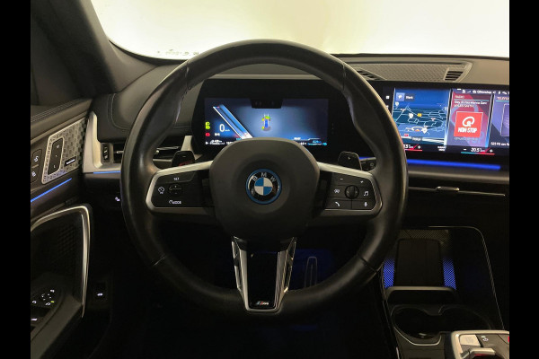 BMW X1 XDrive30e M Pakket 327PK AUTOMAAT AIRCO NAVI CRUISE BT STUURVERWARMING 360 CAMERA LED MET LAK TREKHAAK CENT VERG NIEUWSTAAT
