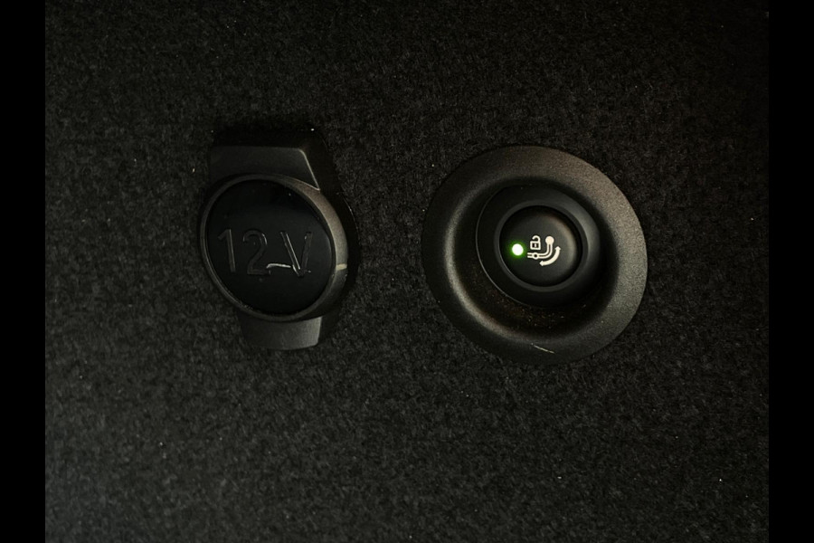 BMW X1 XDrive30e M Pakket 327PK AUTOMAAT AIRCO NAVI CRUISE BT STUURVERWARMING 360 CAMERA LED MET LAK TREKHAAK CENT VERG NIEUWSTAAT