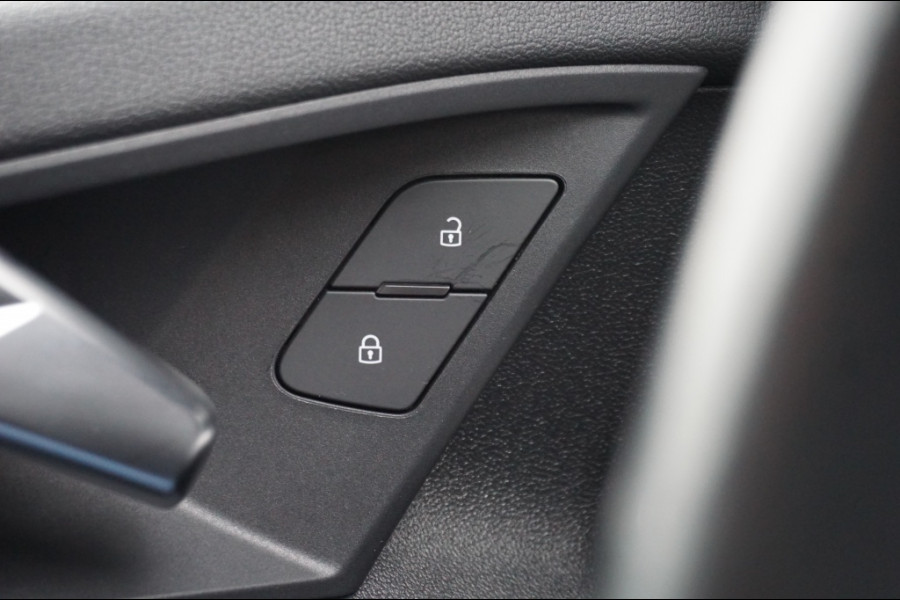 Audi A3 Sportback 30 TFSI Advanced AUT. | VERW. STOELEN | SPORTSTUUR | CRUISE