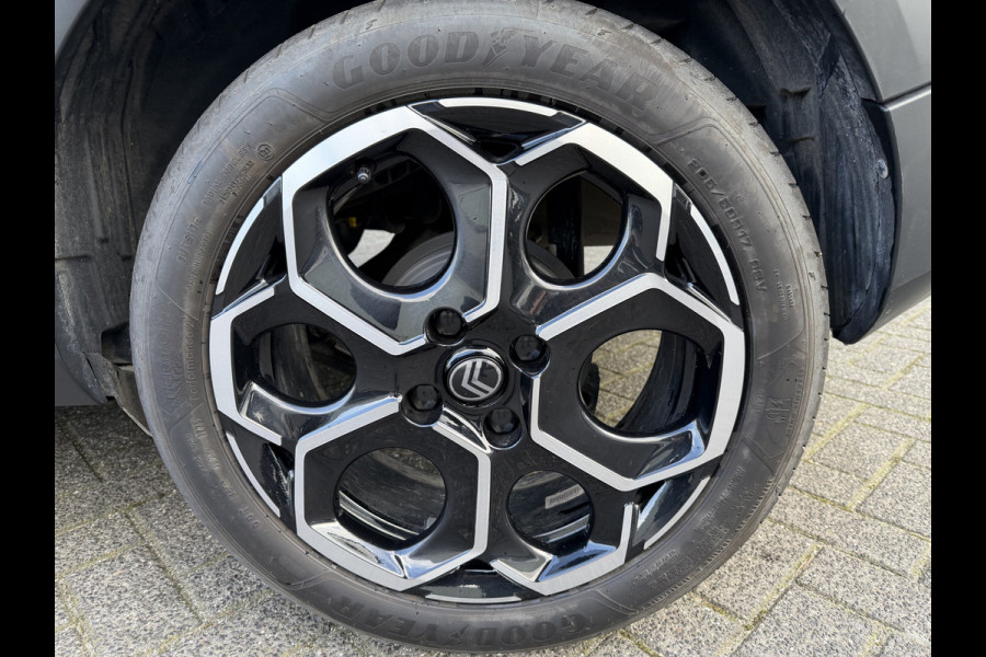 Citroën C3 100pk Max (Camera - Navigatie - Automatische Airco - LED - 17"- Apple Carplay - Draadloos laden - Two Tone)