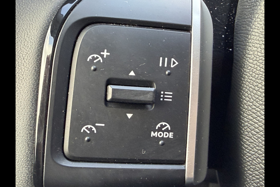 Citroën C3 100pk Max (Camera - Navigatie - Automatische Airco - LED - 17"- Apple Carplay - Draadloos laden - Two Tone)