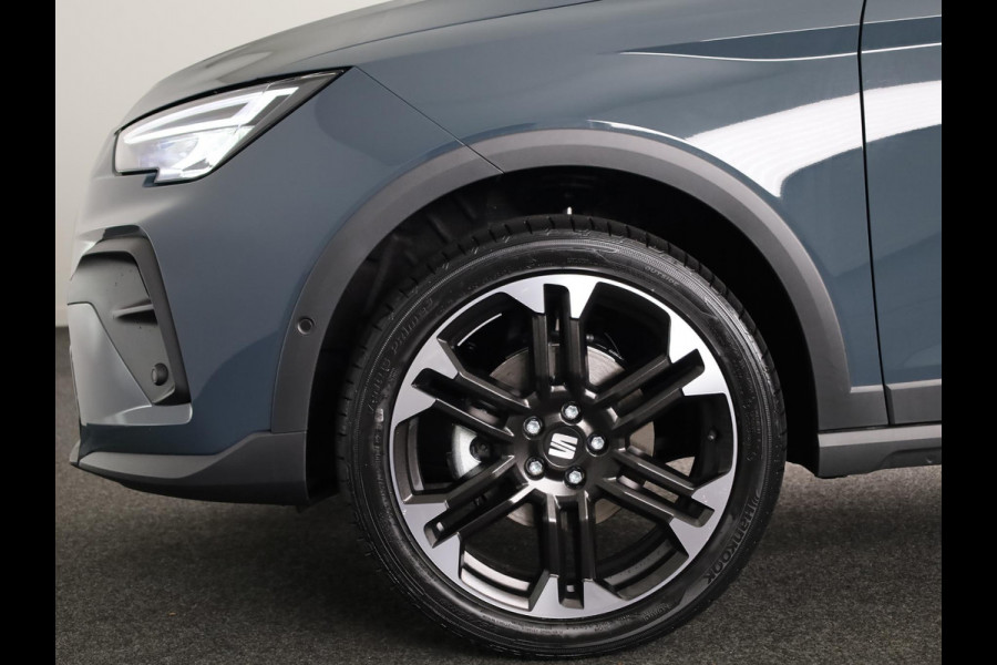 Seat Arona FR Business Connect 1.0 EcoTSI 70 kW / 95 PK SUV 5 | Bucket Seats | 18 inch Velgen 'Performance Machined' | Stoelverwarming | Adaptive Cruise Control | Achteruitrij Camera | Sensoren V+A