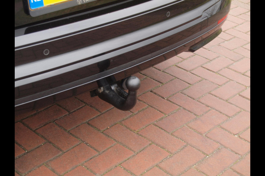 Škoda ENYAQ iV 80 Sportline | SOH 93% | Camera | Trekhaak | Sfeerverlichting | Sportstoelen | Cruise Control |