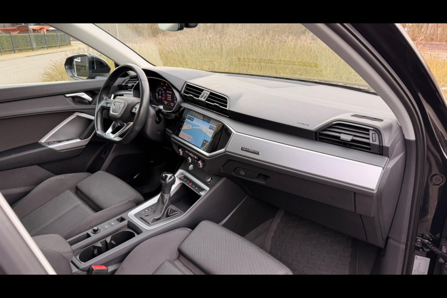 Audi Q3 40 TFSI 190PK Quattro 360"CAMERA VIRTUAL-DISPLAY MATRIX- NAVI LED-XENON 19"LM