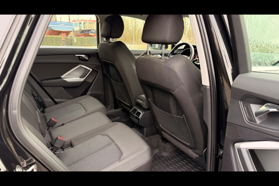 Audi Q3 40 TFSI 190PK Quattro 360"CAMERA VIRTUAL-DISPLAY MATRIX- NAVI LED-XENON 19"LM