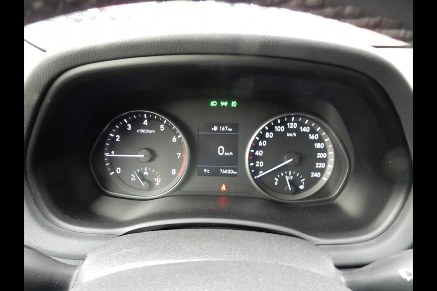 Hyundai i30 1.0 T-GDI*NAVI*CR CONTR*CAMERA*KEYLESS*