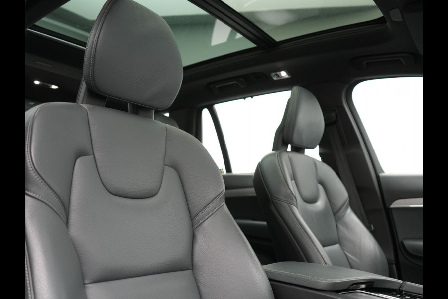Volvo XC90 T8 Recharge AWD Inscription 7 Persoons Plug In Hybrid 394pk Dealer O.H PHEV | Luchtvering | Panodak | Trekhaak af Fabriek | Adaptive Cruise |  Head Up | 360 camera | 21"L.M | BLIS | Harman Kardon |