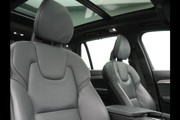 Volvo XC90 T8 Recharge AWD Inscription 7 Persoons Plug In Hybrid 394pk Dealer O.H PHEV | Luchtvering | Panodak | Trekhaak af Fabriek | Adaptive Cruise |  Head Up | 360 camera | 21"L.M | BLIS | Harman Kardon |