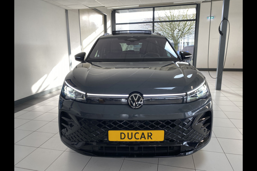 Volkswagen Tiguan 1.5 eHybrid R-Line Edition Full option, pano, trekhaak, headup