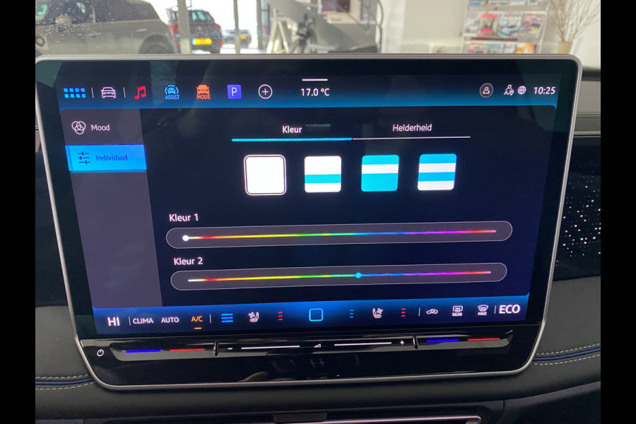 Volkswagen Tiguan 1.5 eHybrid R-Line Edition Full option, pano, trekhaak, headup