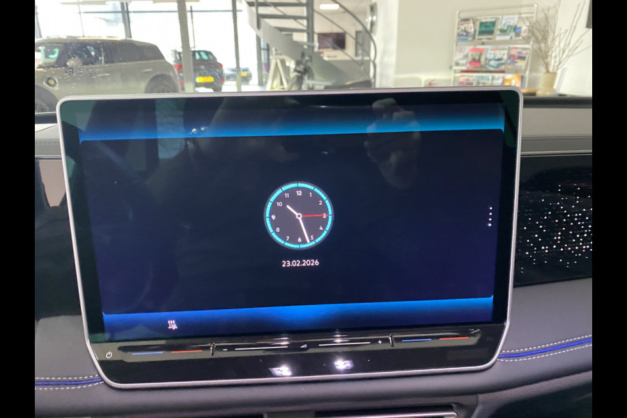 Volkswagen Tiguan 1.5 eHybrid R-Line Edition Full option, pano, trekhaak, headup