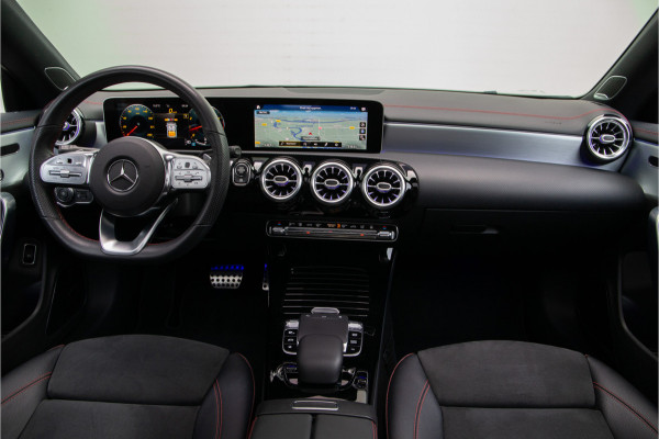 Mercedes-Benz CLA-Klasse 250 AMG Premium Plus, Pano, Burmester, Memory, Widescreen, Nightpack
