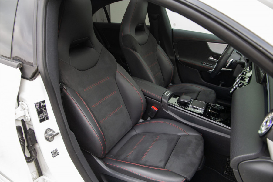 Mercedes-Benz CLA-Klasse 250 AMG Premium Plus, Pano, Burmester, Memory, Widescreen, Nightpack