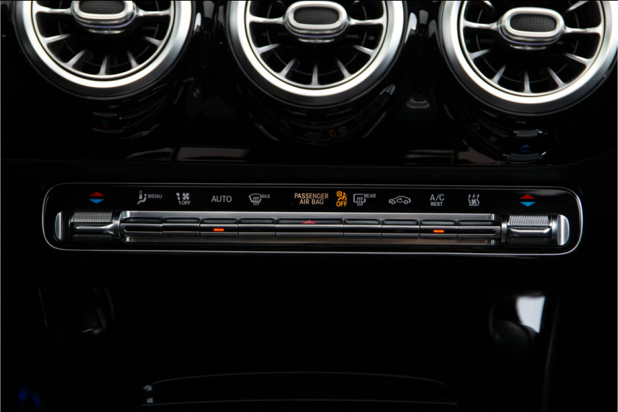 Mercedes-Benz CLA-Klasse 250 AMG Premium Plus, Pano, Burmester, Memory, Widescreen, Nightpack