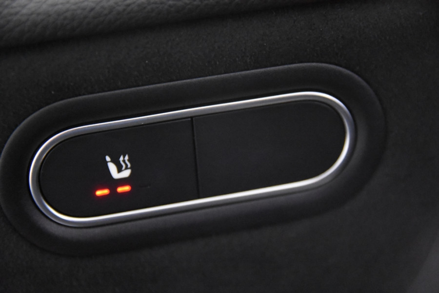 Mercedes-Benz A-Klasse 250 e AMG Line *1ste Eigenaar*Ambiente*Stoelverwarming*Standkachel*