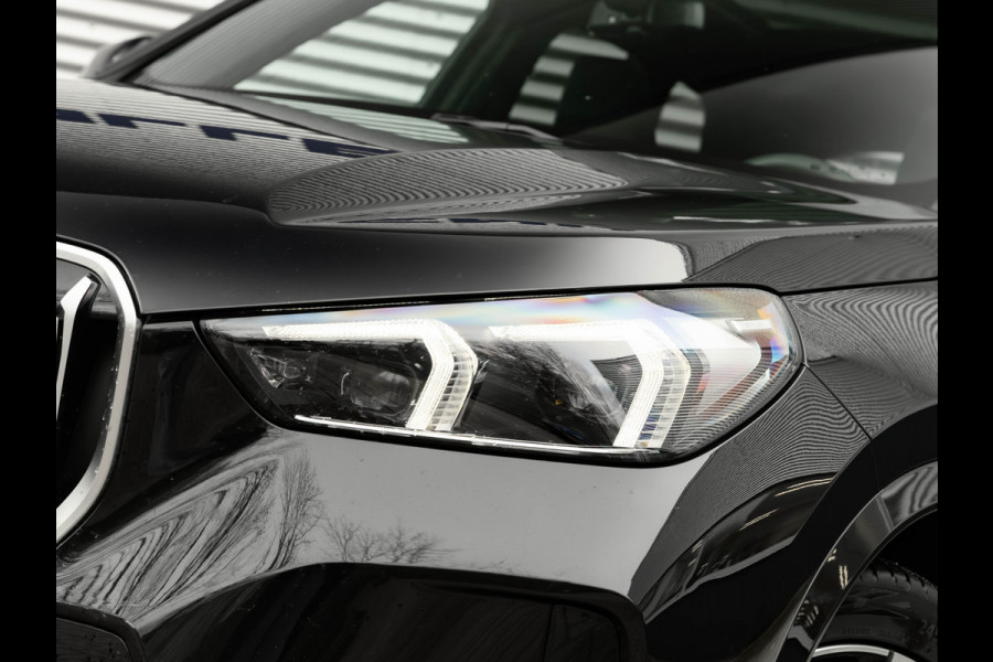 BMW X1 xDrive25e M-Sport - Pano - Memory + Masssagezetel - Driving Ass Prof