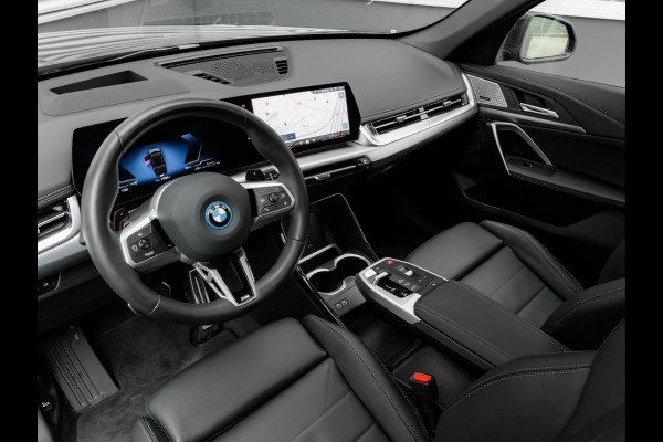 BMW X1 xDrive25e M-Sport - Pano - Memory + Masssagezetel - Driving Ass Prof