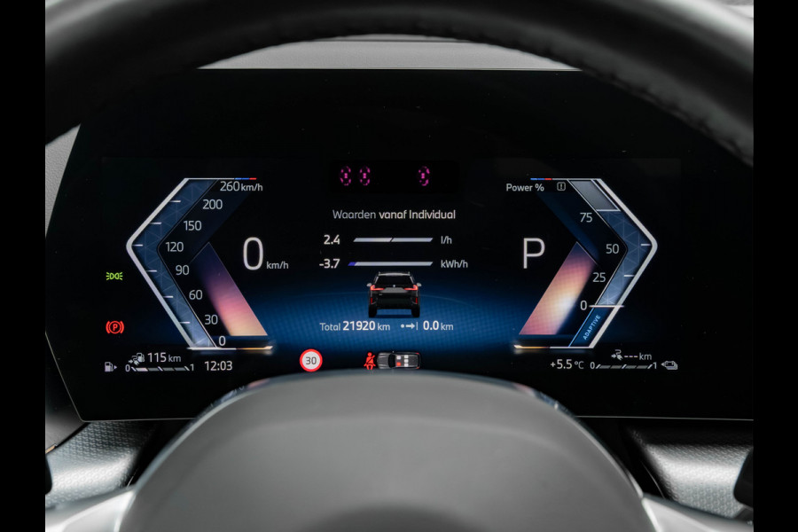 BMW X1 xDrive25e M-Sport - Pano - Memory + Masssagezetel - Driving Ass Prof