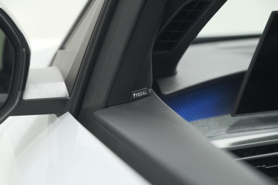 Peugeot 3008 1.2 Hybrid 136 GT | Panoramdak | 360 Camera | Focal | Elektrische Kofferklep | Allseason Banden