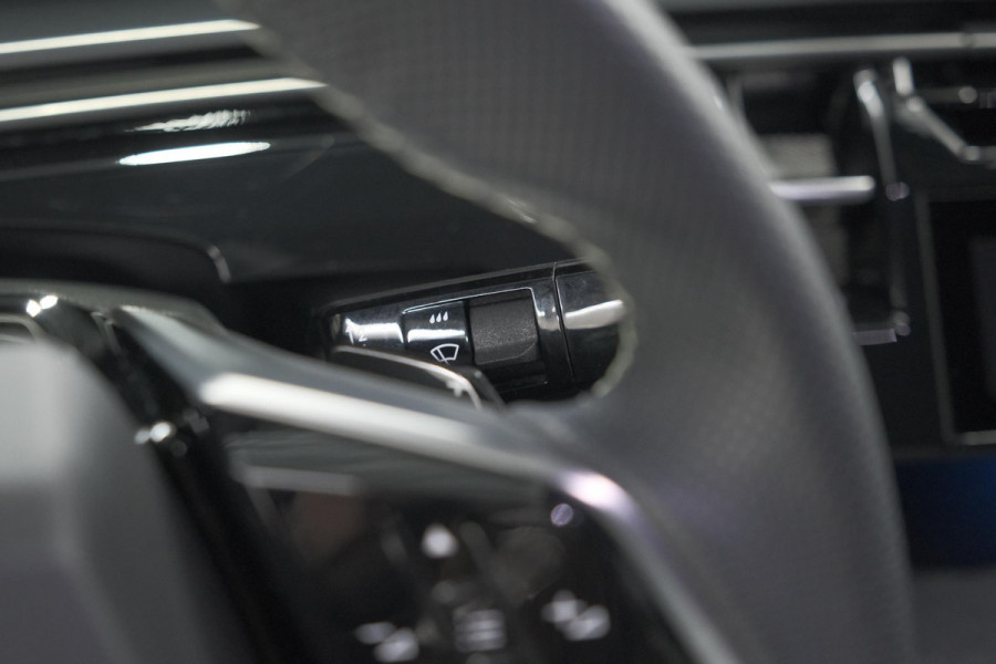 Peugeot 3008 1.2 Hybrid 136 GT | Panoramdak | 360 Camera | Focal | Elektrische Kofferklep | Allseason Banden